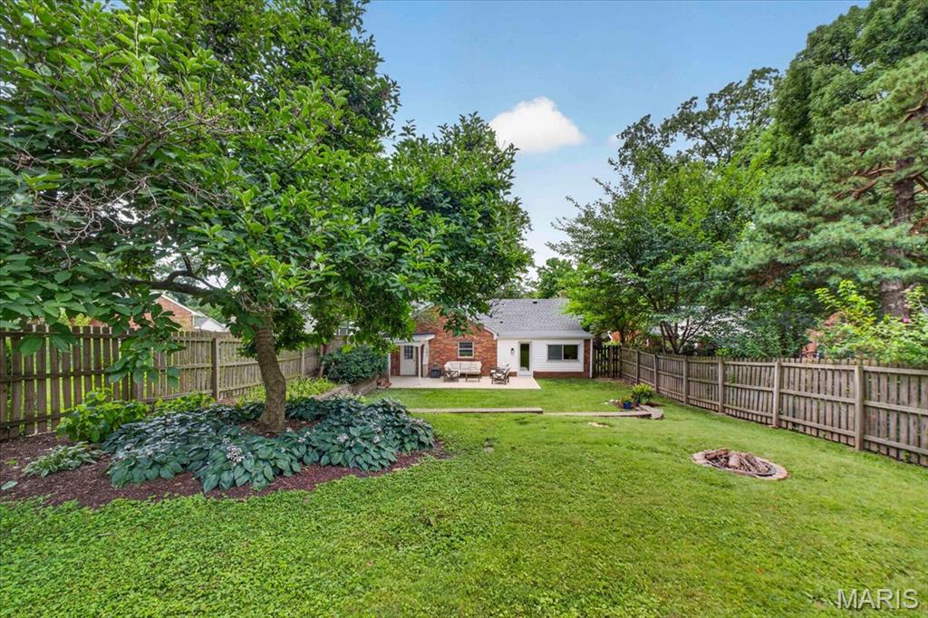 7829 Kenridge Lane