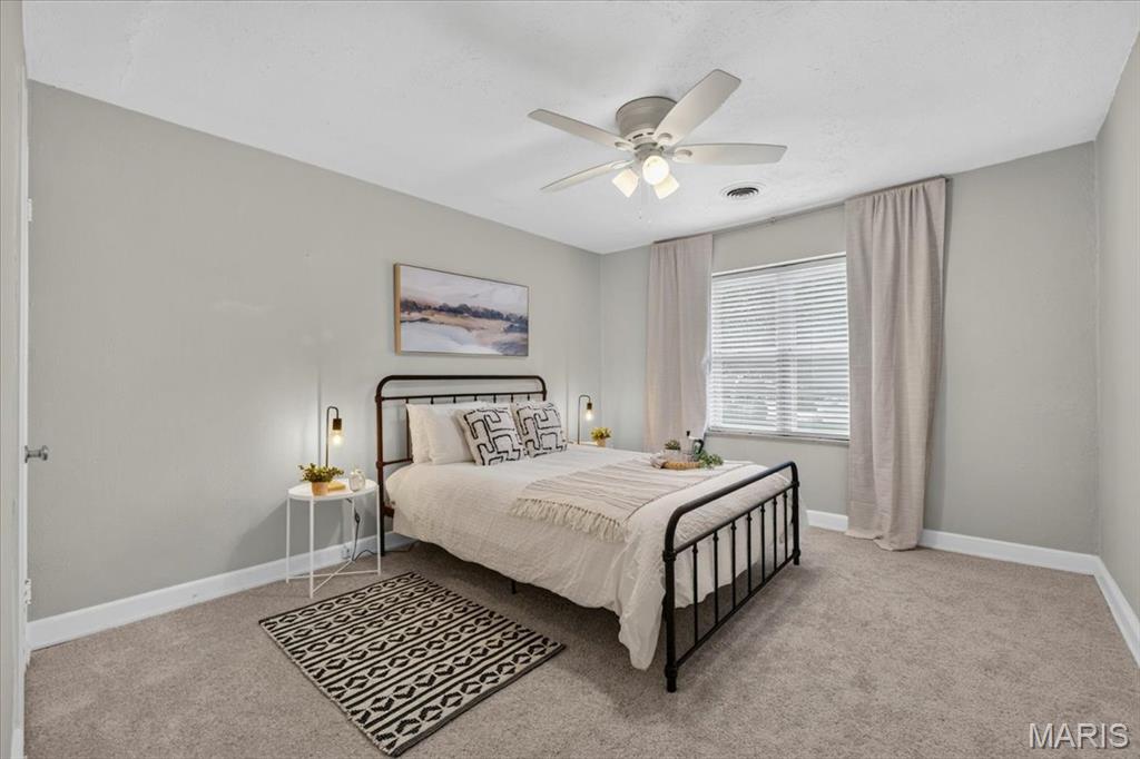 7829 Kenridge Lane