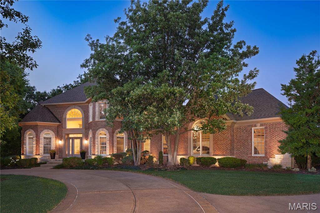2900 Trafalgar Drive