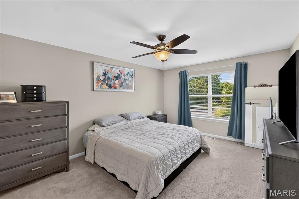 37 Sommer Circle Drive