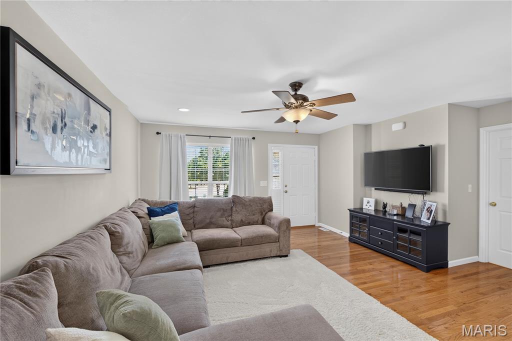 37 Sommer Circle Drive