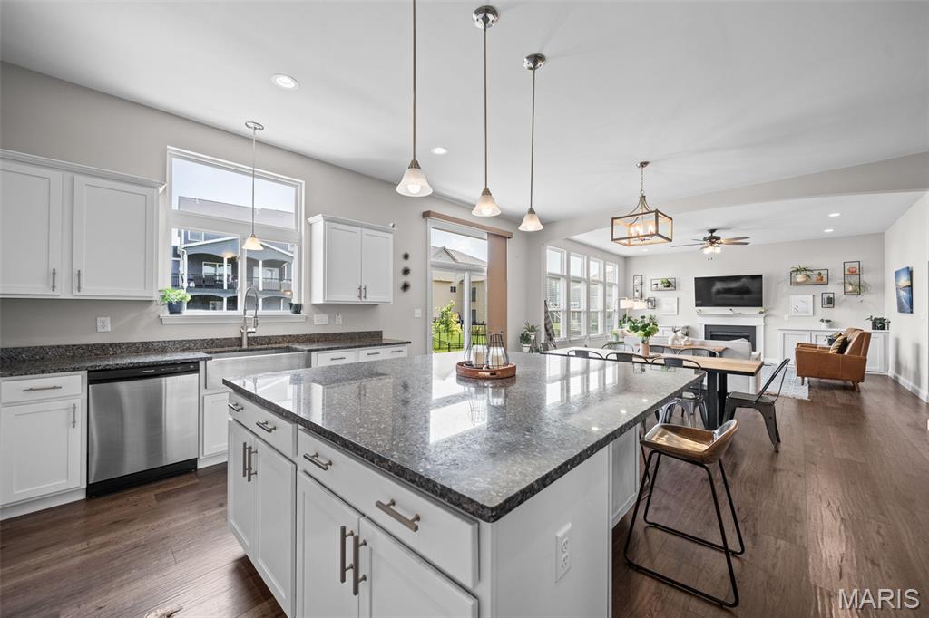 862 Topsfield Drive