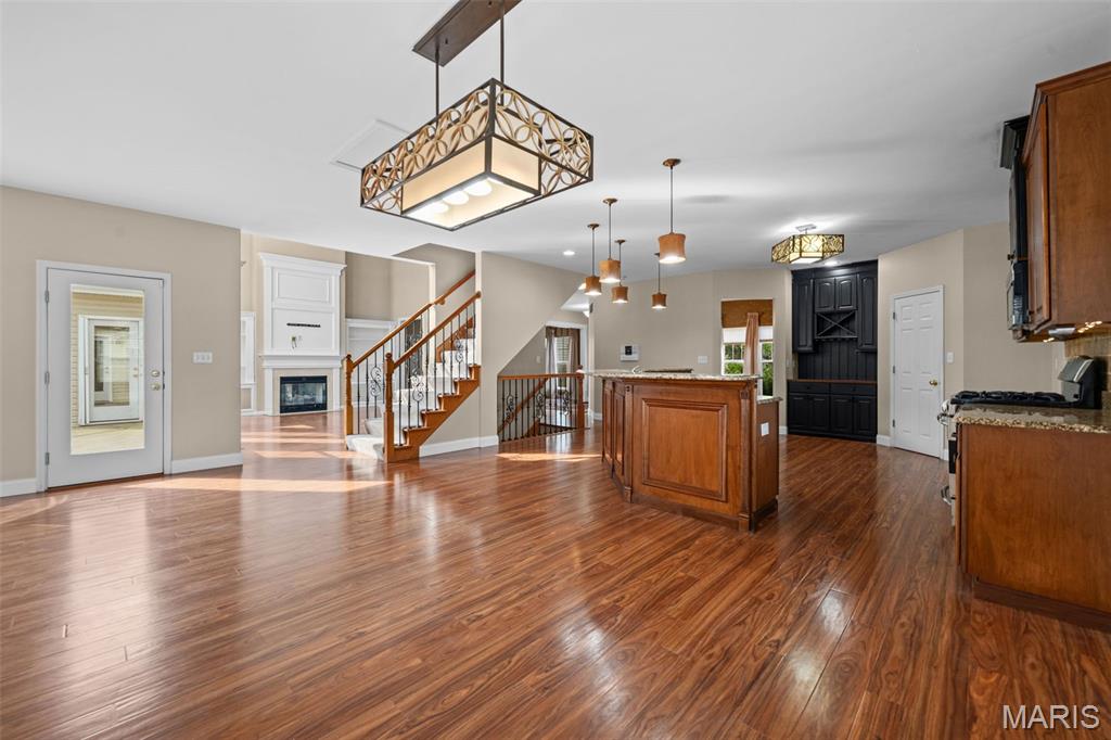 317 Lake Side View Lane