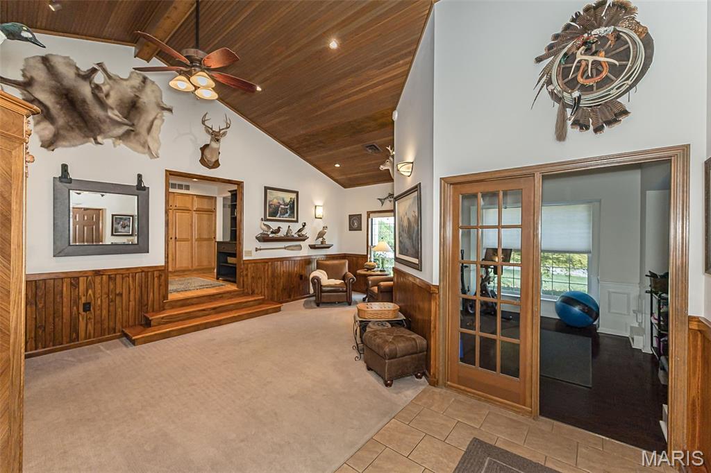 47 Fox Meadows Court