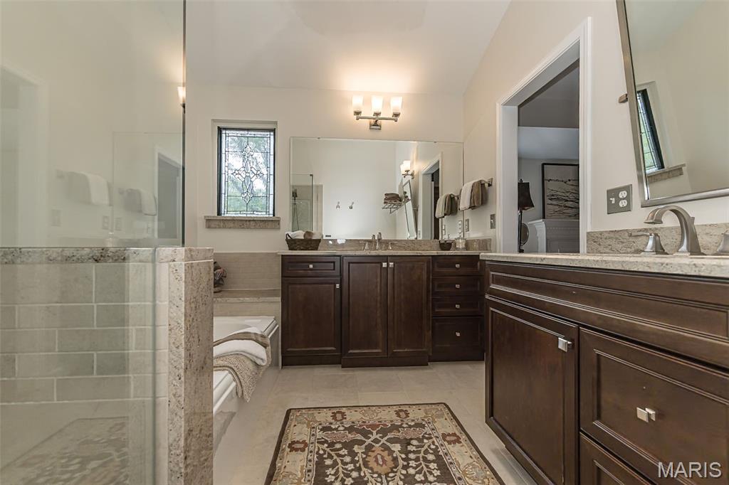 47 Fox Meadows Court