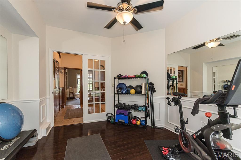 47 Fox Meadows Court