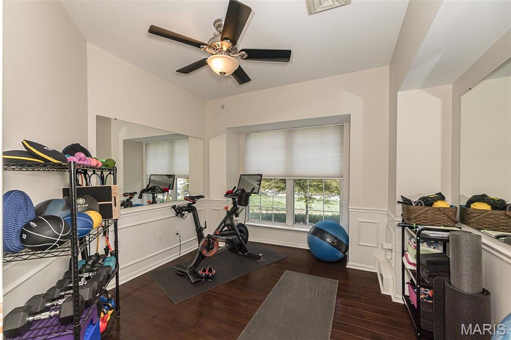 47 Fox Meadows Court