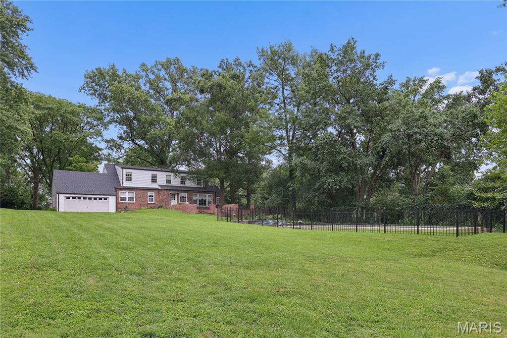 201 Graybridge Road