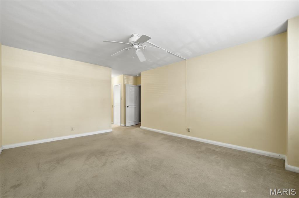 900 S Hanley Road Unit: 1D