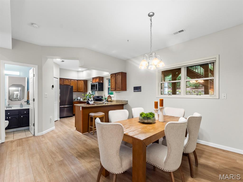10939 Vauxhall Drive