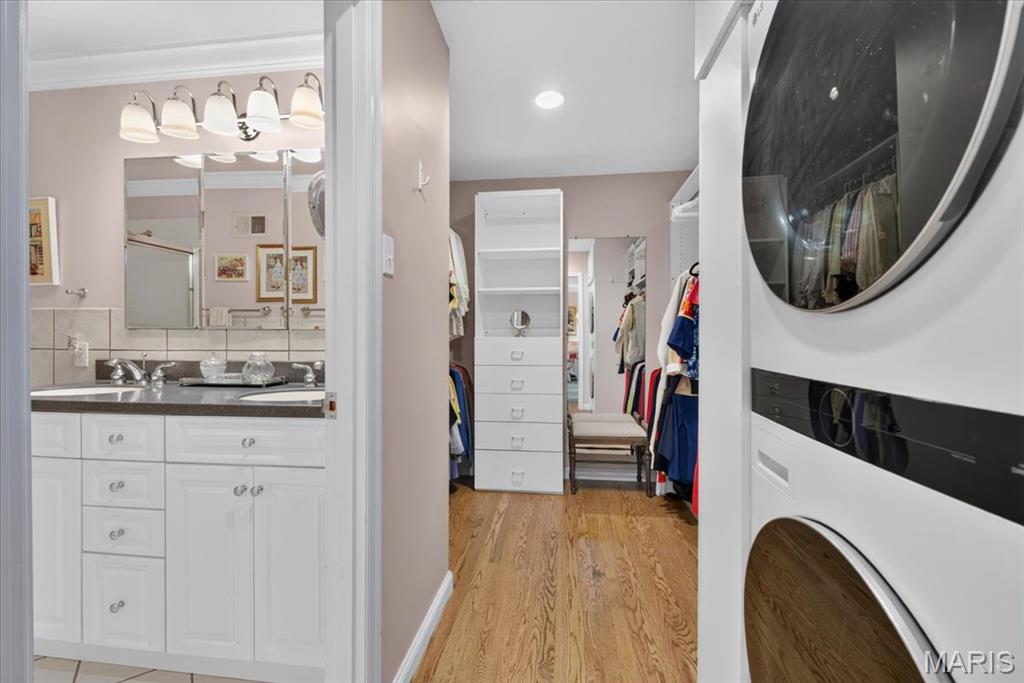 1331 Lockett Lane
