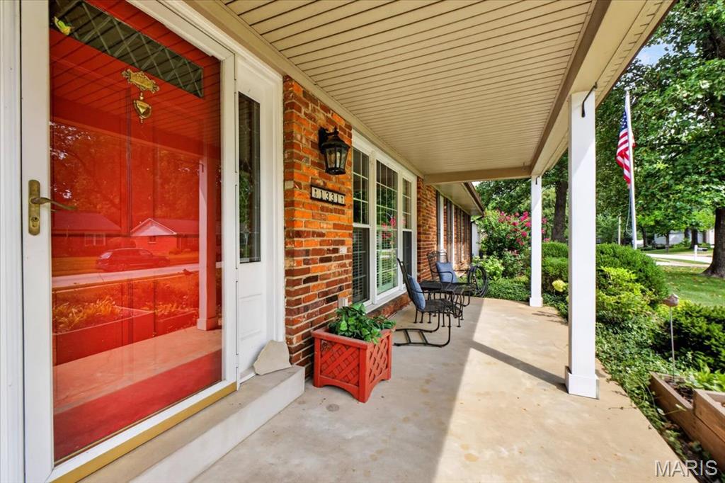 1331 Lockett Lane