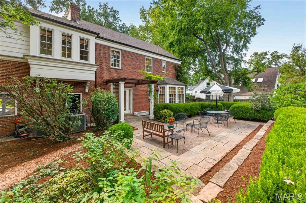 14 Daniel Road