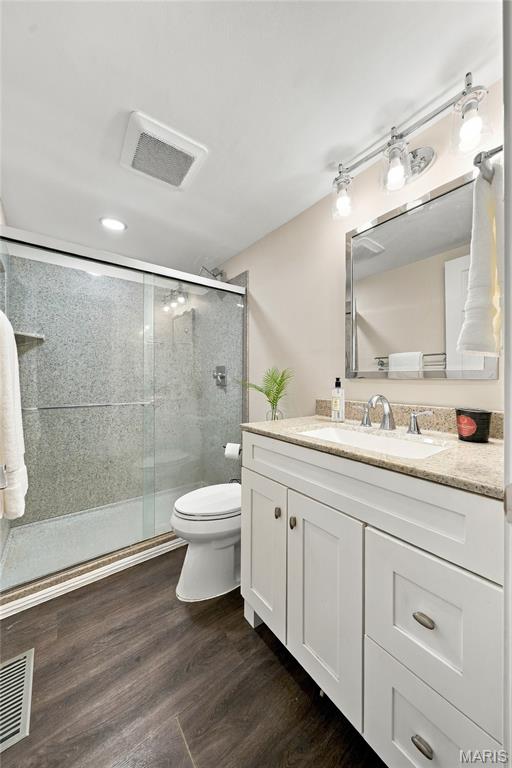 439 S Clay Avenue Unit: 4