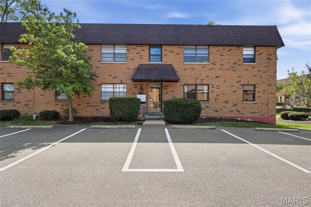 439 S Clay Avenue Unit: 4