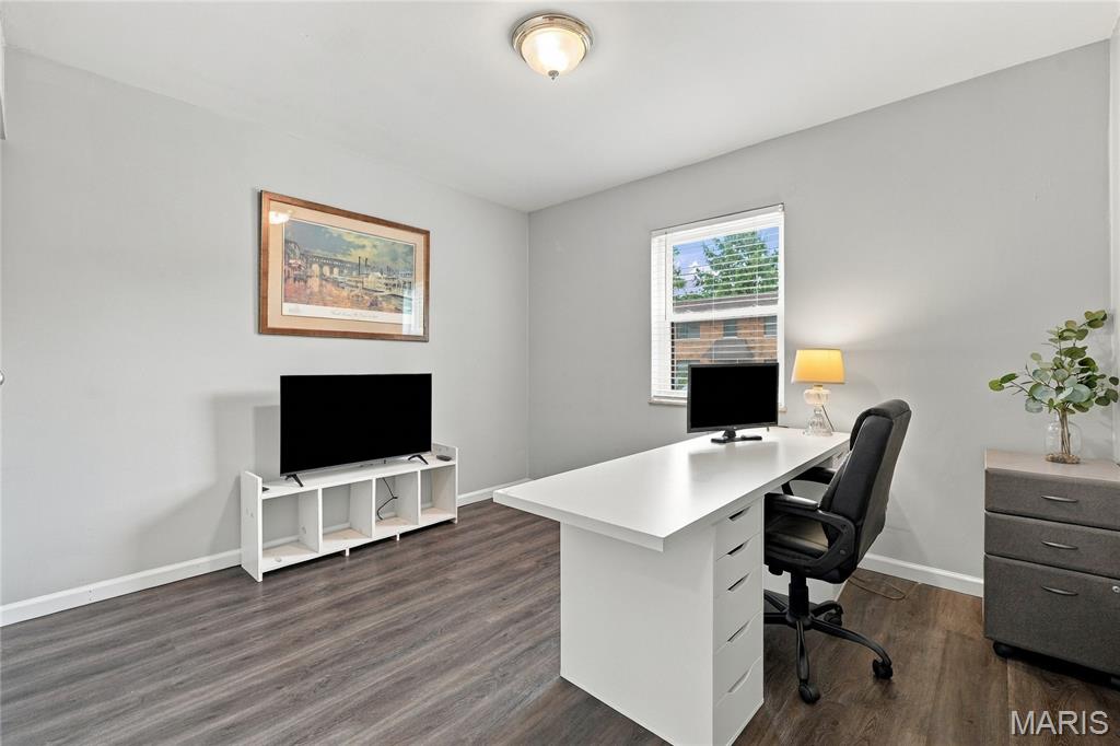 439 S Clay Avenue Unit: 4