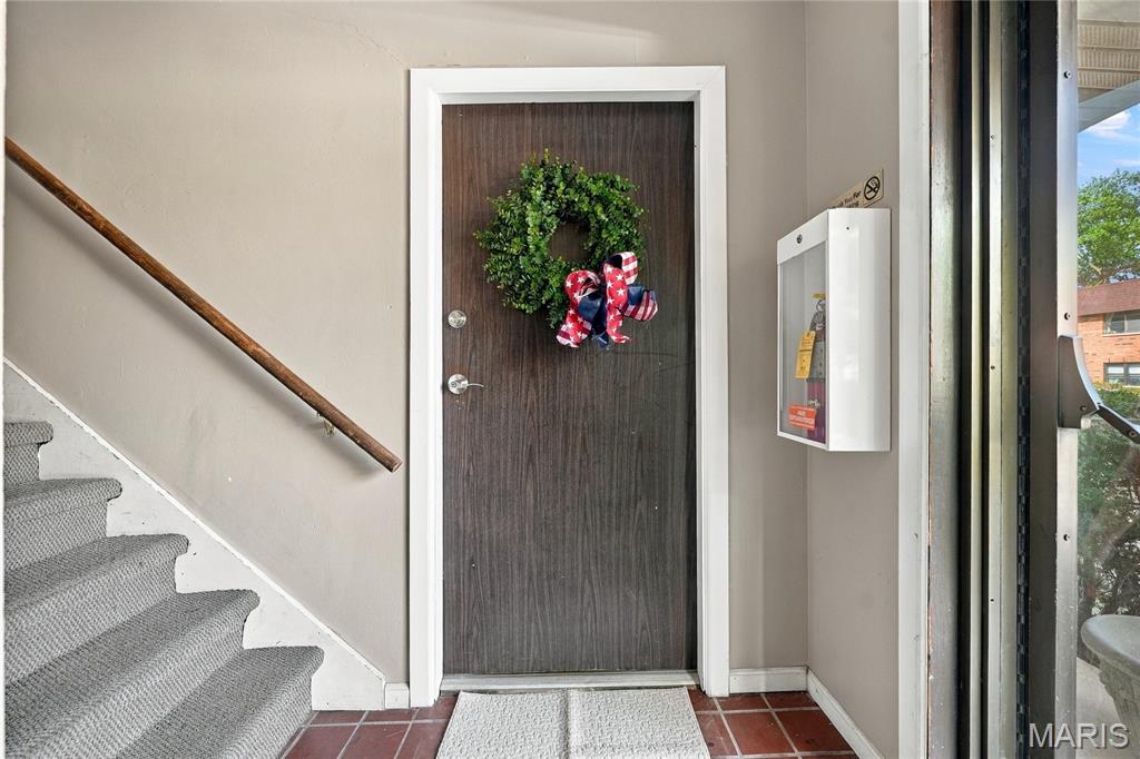 439 S Clay Avenue Unit: 4