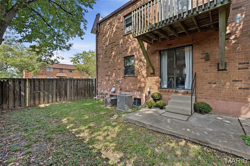 439 S Clay Avenue Unit: 4