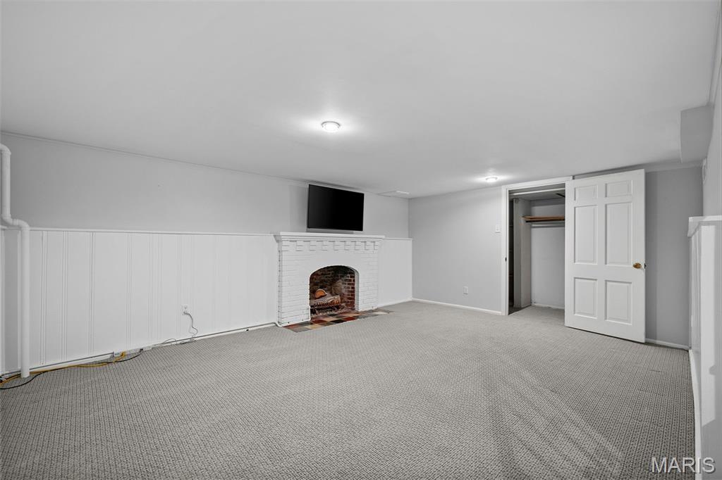 1289 Lay Road