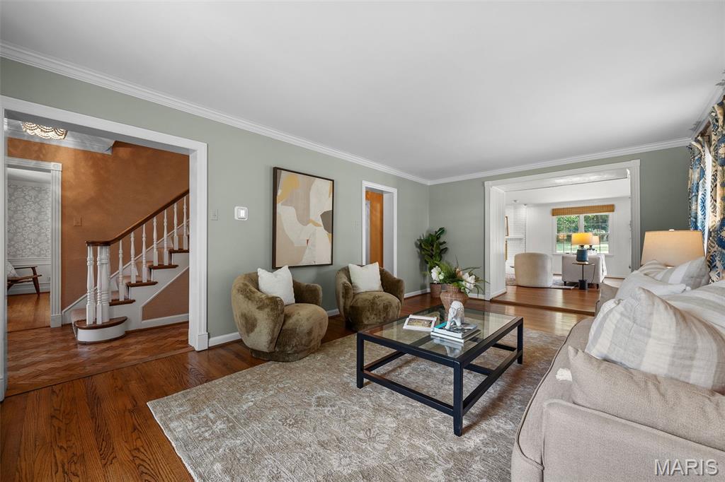 1289 Lay Road