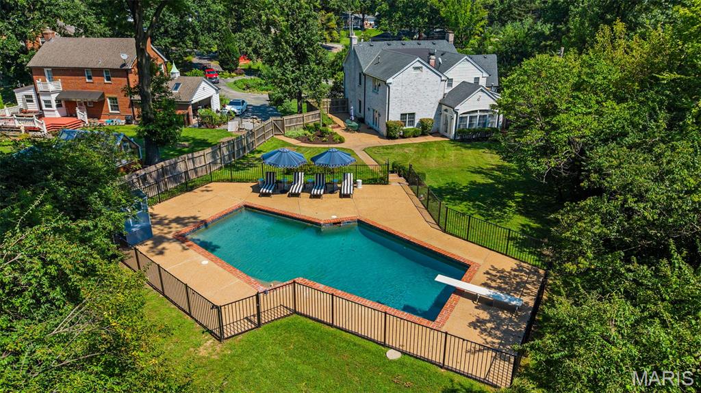 1289 Lay Road