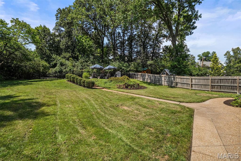 1289 Lay Road