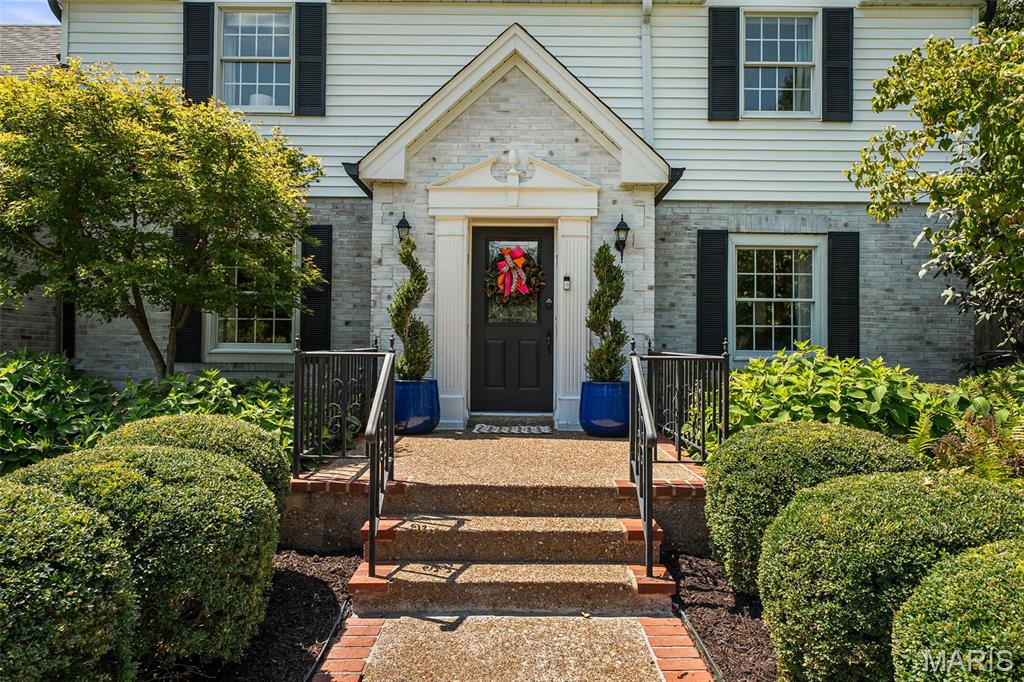 1289 Lay Road