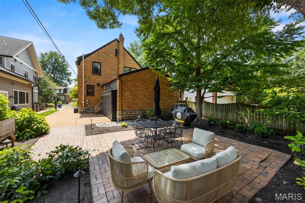 7307 Northmoor Drive