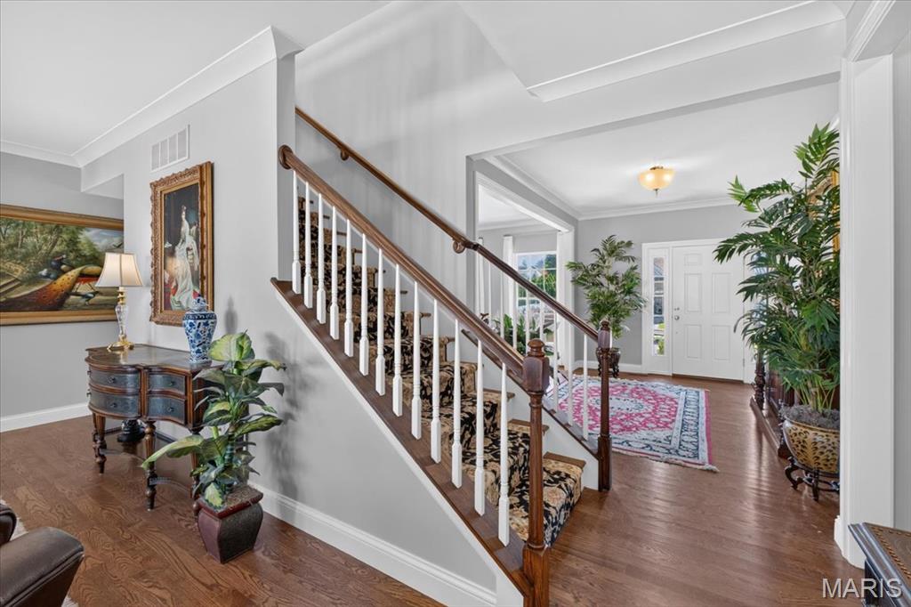 1487 Fenway Drive