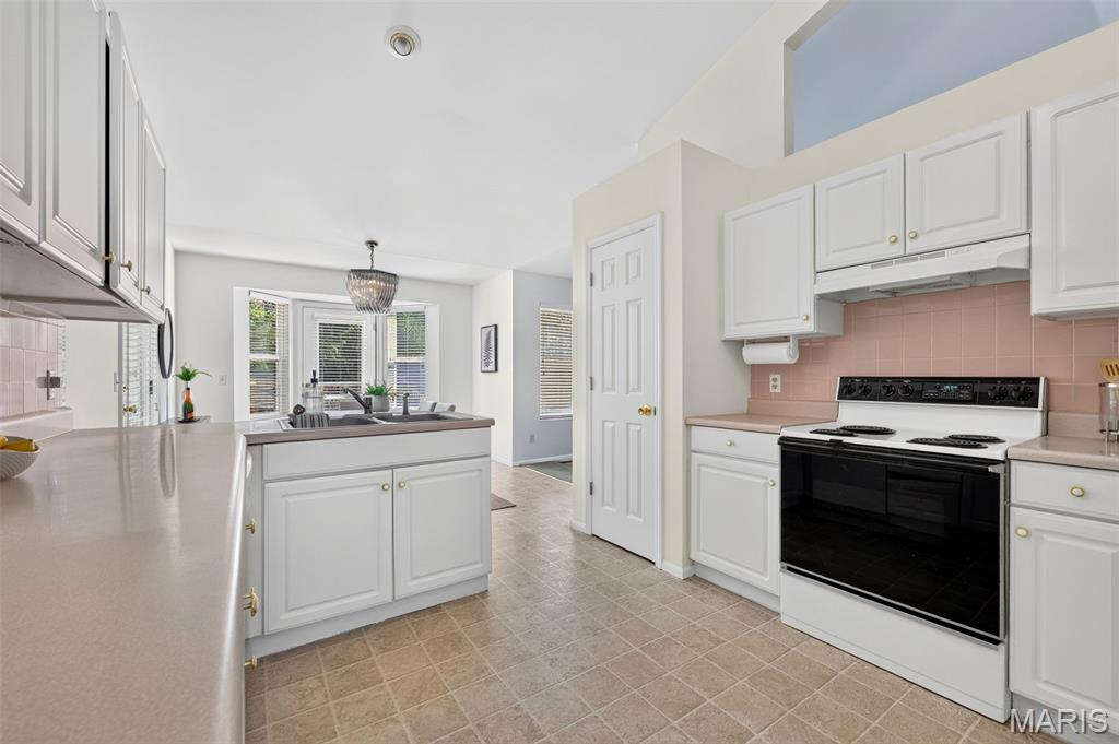 7235 Picasso Drive