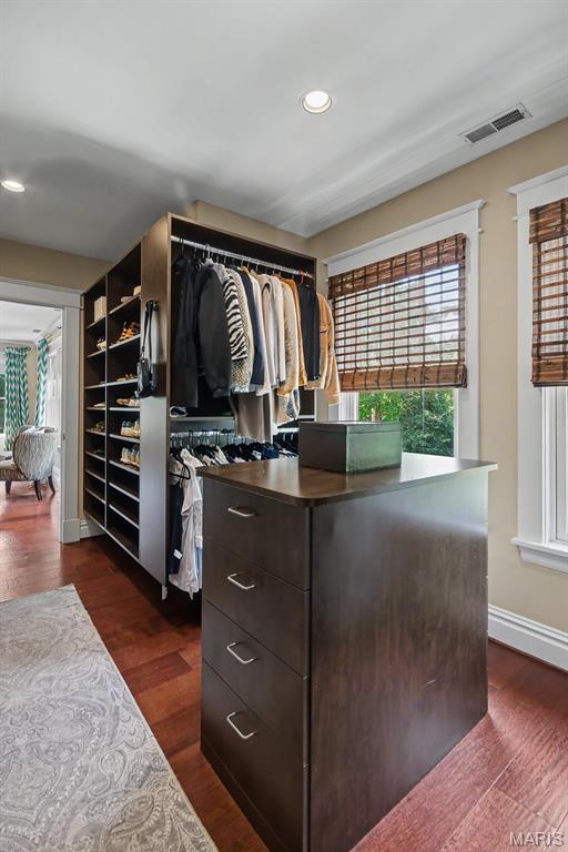 111 Edwin Avenue