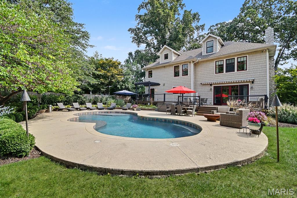 111 Edwin Avenue