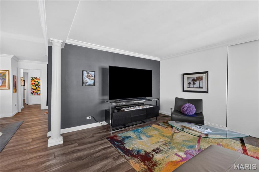 4466 W Pine Boulevard Unit: 14C