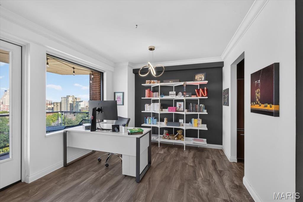 4466 W Pine Boulevard Unit: 14C