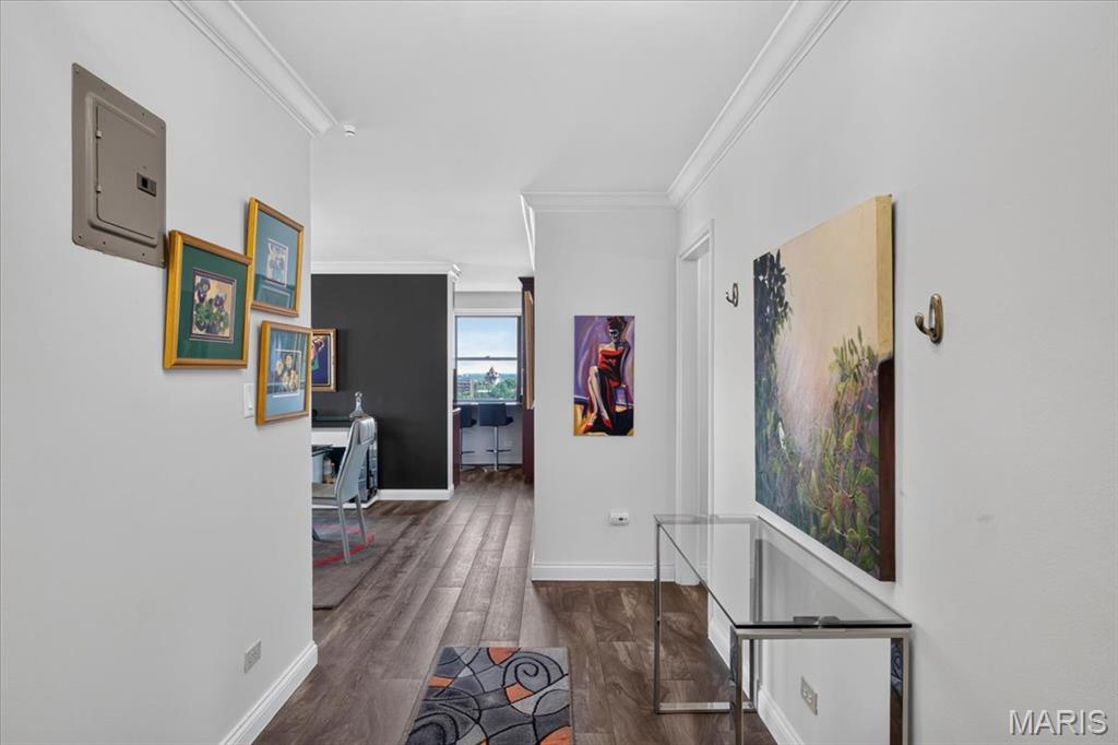 4466 W Pine Boulevard Unit: 14C