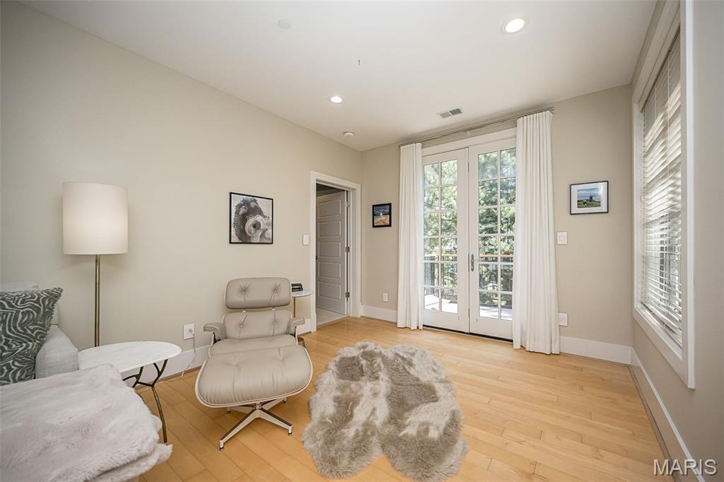 31 Brighton Way Unit: 2B