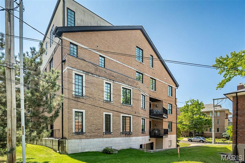 31 Brighton Way Unit: 2B