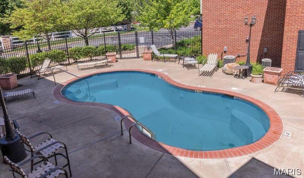 2632 McKnight Crossing Court