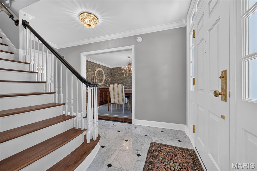 8001 Watkins Drive