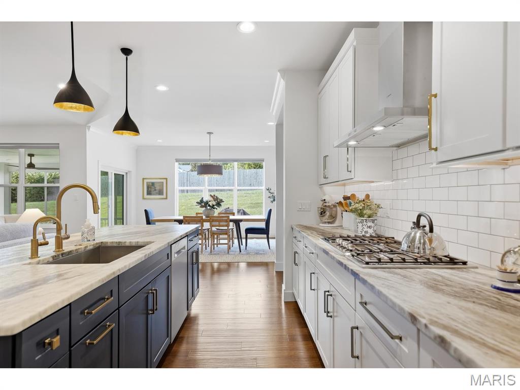 545 Long Acres Lane