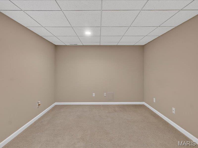 6025 Glennaire Drive