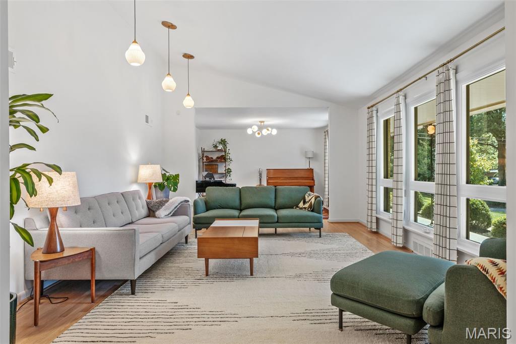 536 Fairways Circle