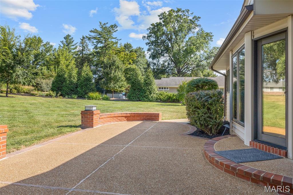 536 Fairways Circle