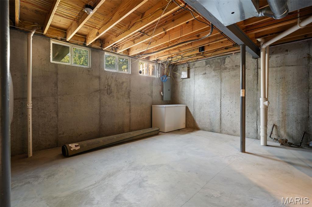 4246 Olive Street