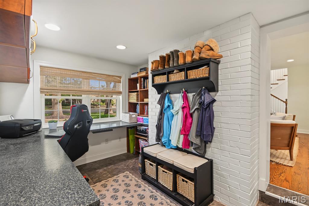 10 Southridge Drive