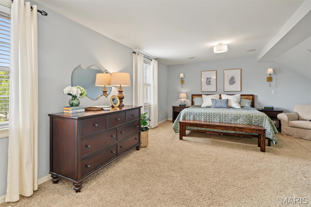 10 Southridge Drive