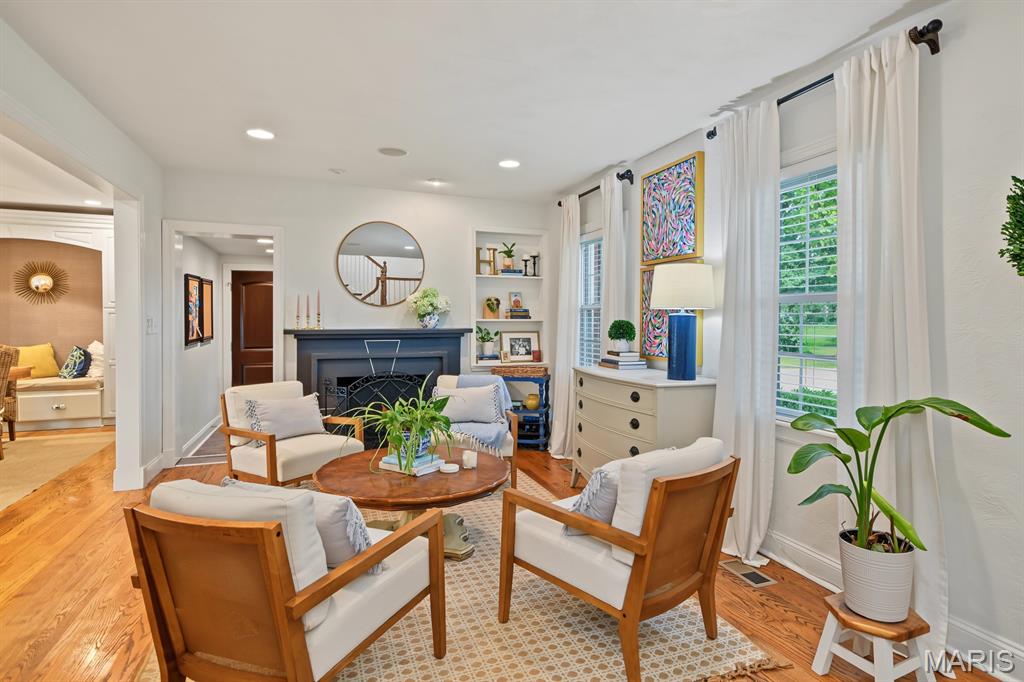 10 Southridge Drive