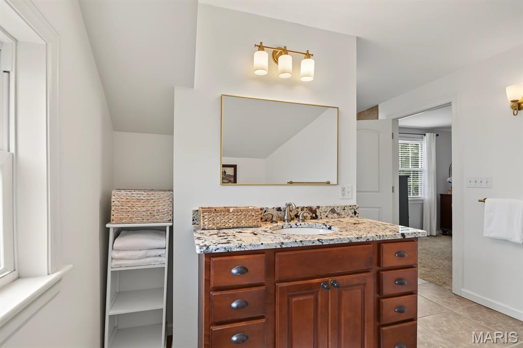 10 Southridge Drive