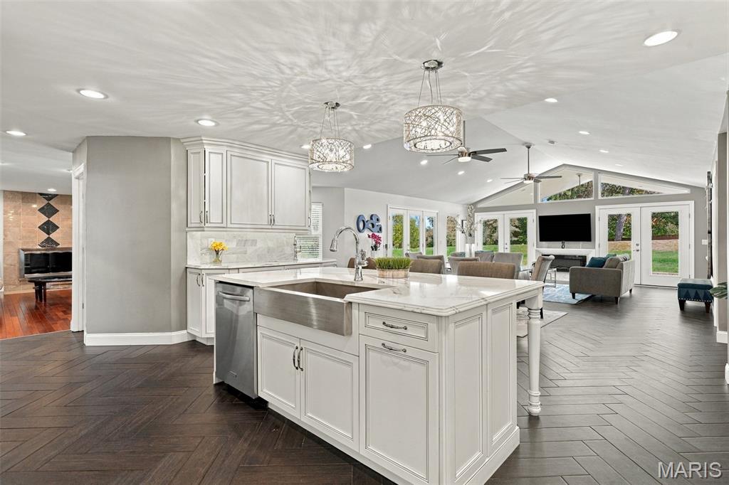 2106 Bow Tree Court