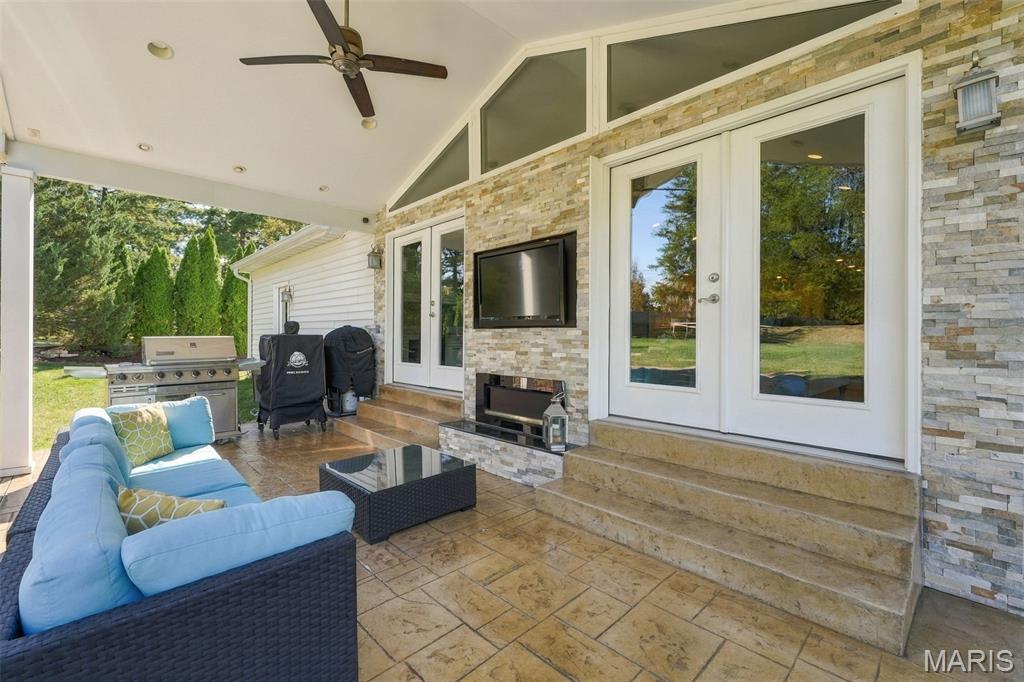 2106 Bow Tree Court